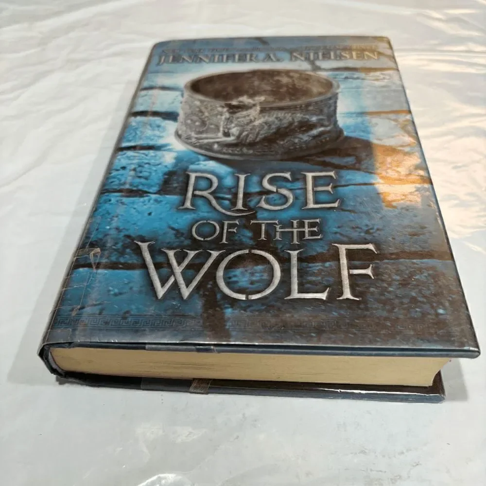 Rise of the Wolf (Mark of the Thief #2) Jennifer A. Nielsen Hardback 1st Edition